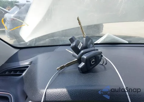 2015 Subaru Outback 2.5I Premium z USA, uszkodzony, nr VIN 4S4BSBFC1F3245165